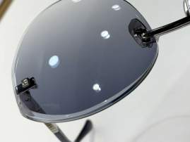 Picture of Chopard Sunglasses _SKUfw70786929fw
